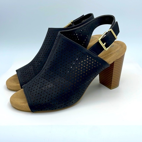 Giani Bernini Jabril Memory Foam Shooties - Picture 1 of 7